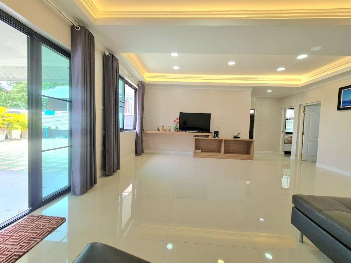 Вилла Baan Sasithorn Huahin Экстерьер фото